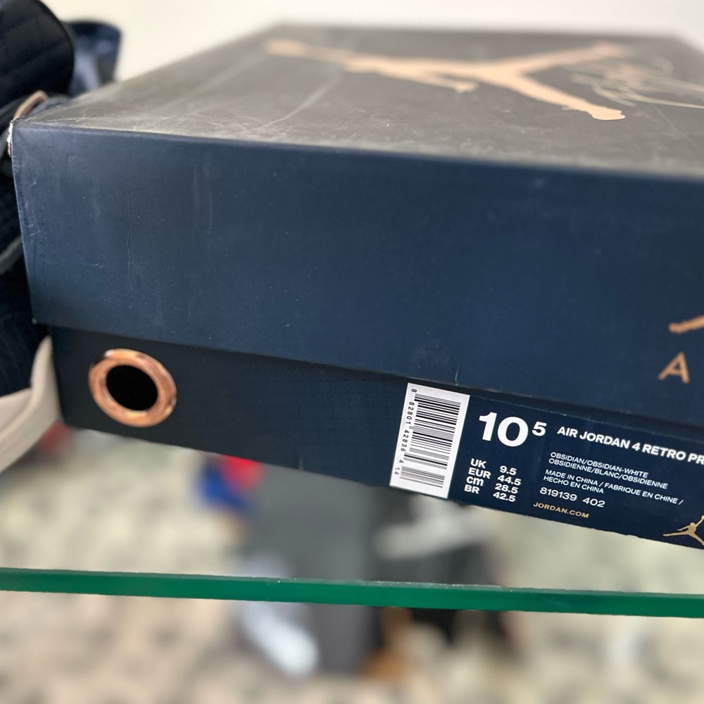 Jordan 4 Retro Premium